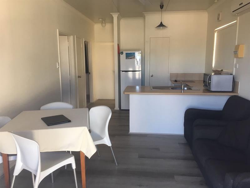 Oceanside Village Denham Extérieur photo