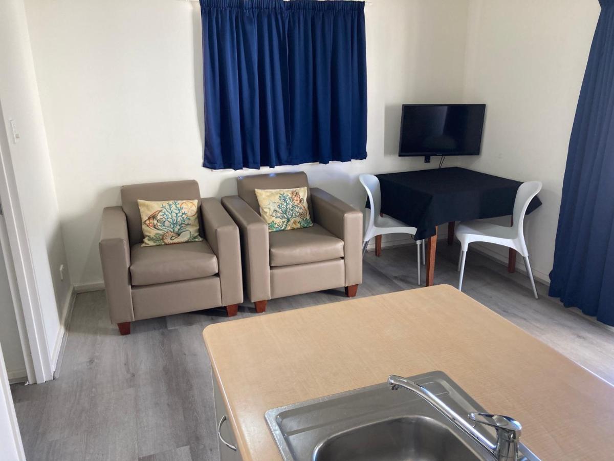 Oceanside Village Denham Extérieur photo