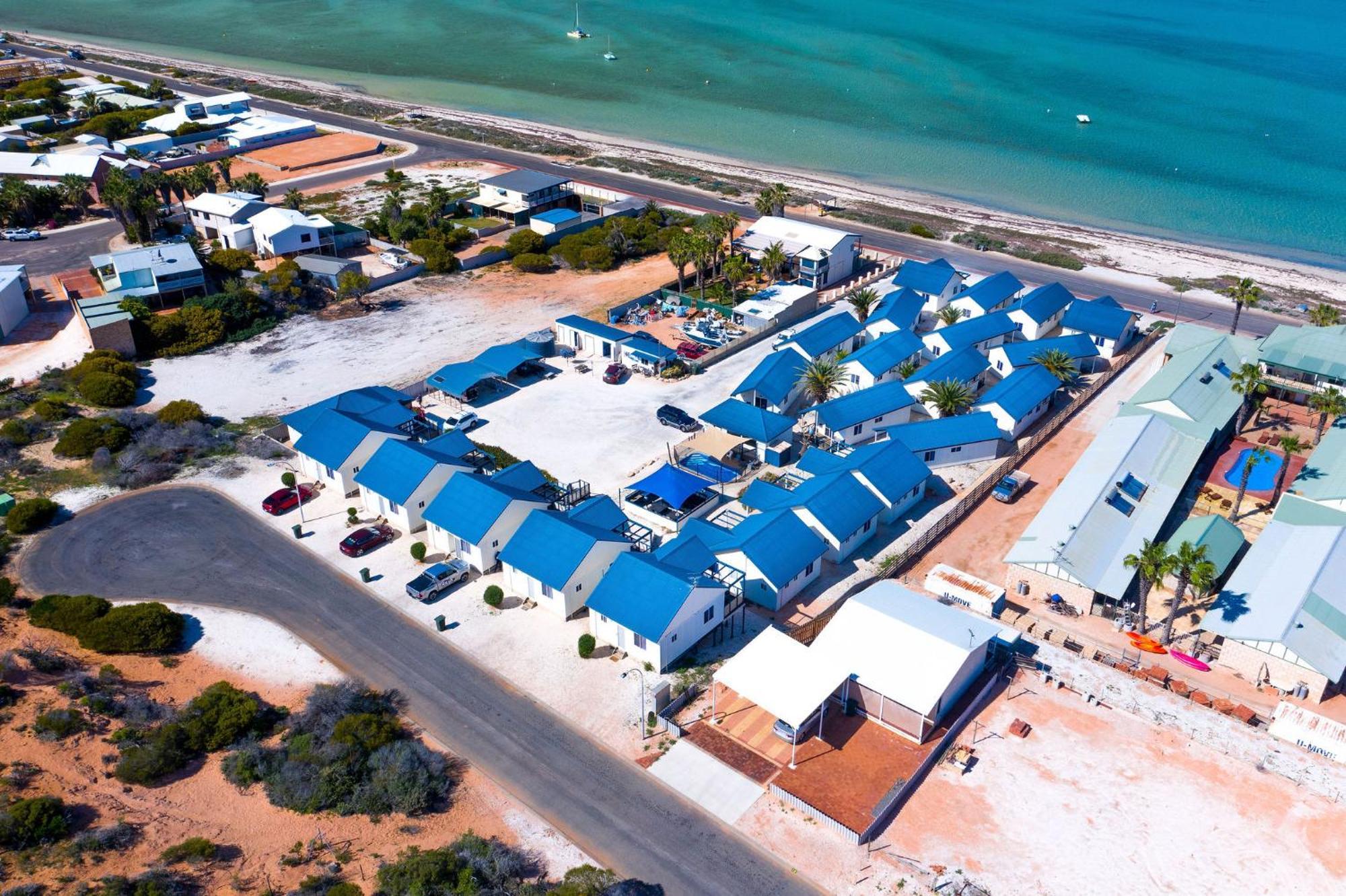 Oceanside Village Denham Extérieur photo