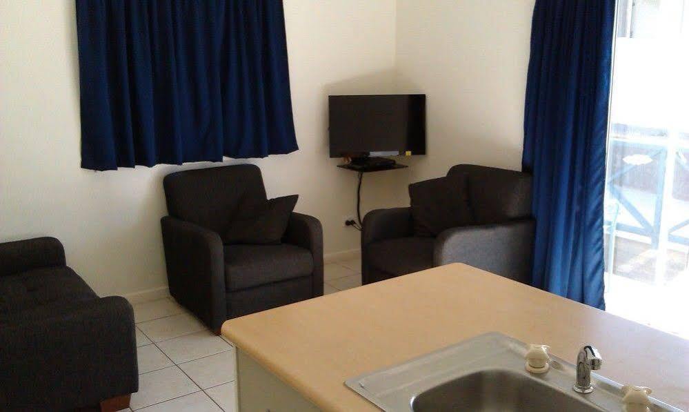 Oceanside Village Denham Extérieur photo