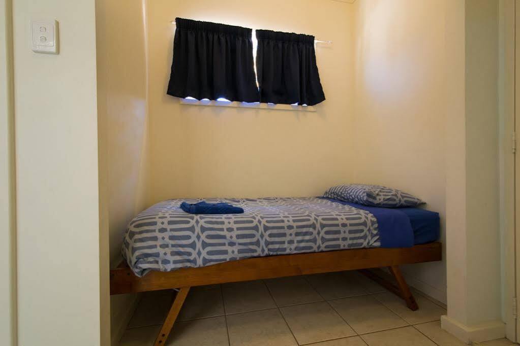 Oceanside Village Denham Extérieur photo